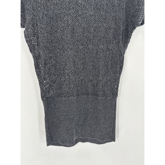 Cache Sweater Top Womens Medium Gray Crochet Knit Short Sleeves Metallic Scoop - Picture 12 of 14